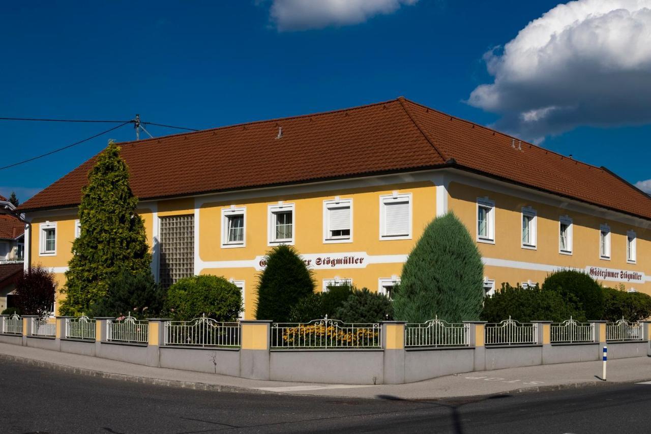 Gaestehaus Stoegmueller Asten Kültér fotó